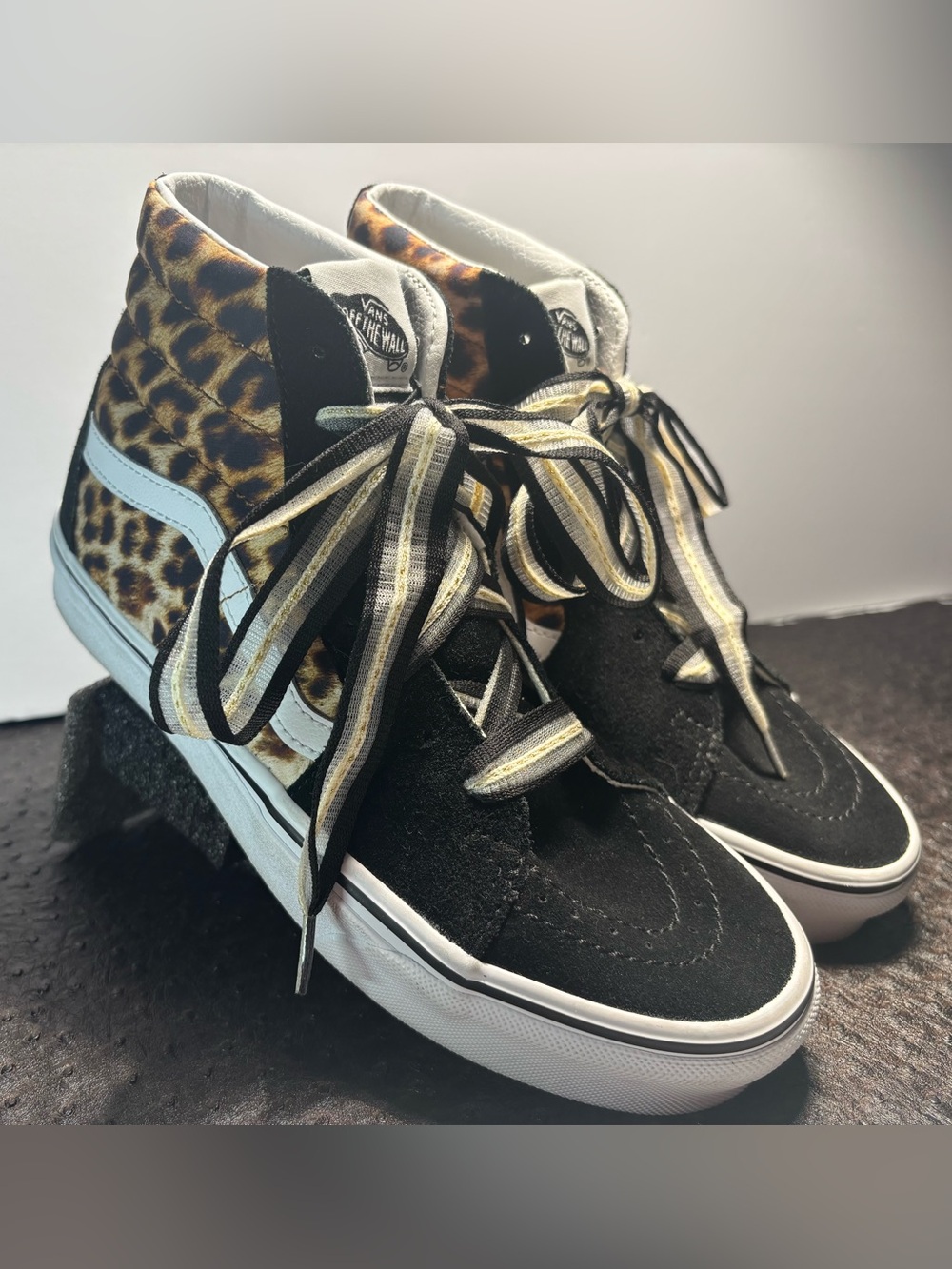 Vans Sk8-Hi Leopard Animal Print High Top Sneakers Womens 8.5 Mens 7 NWOB 500714